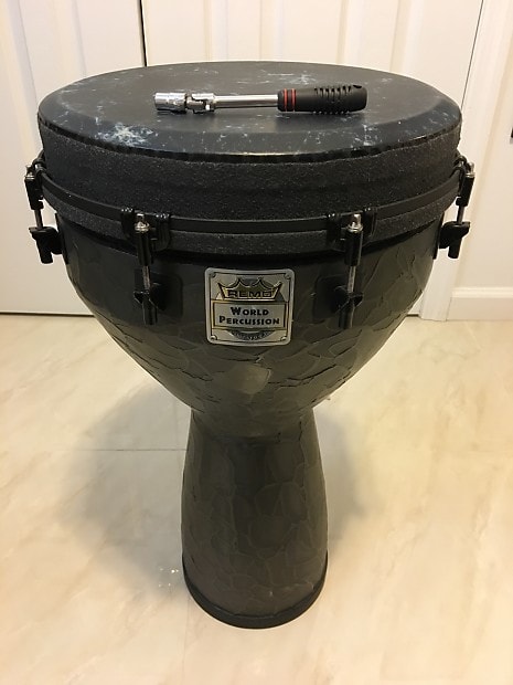 Mondo Djembe Drum 14"