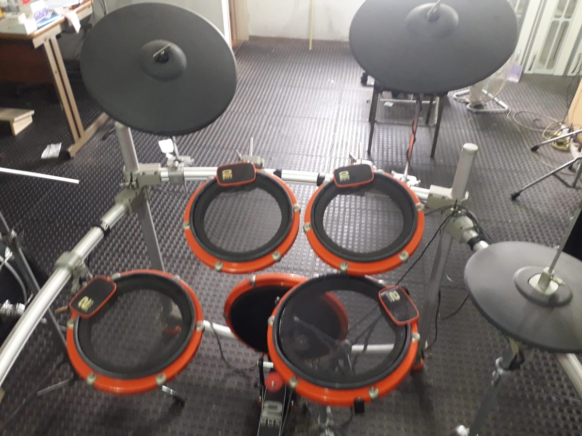 2 box 4 .jpg81091867-13a2-4ea2-8e46-d2f3f7990d96.jpg