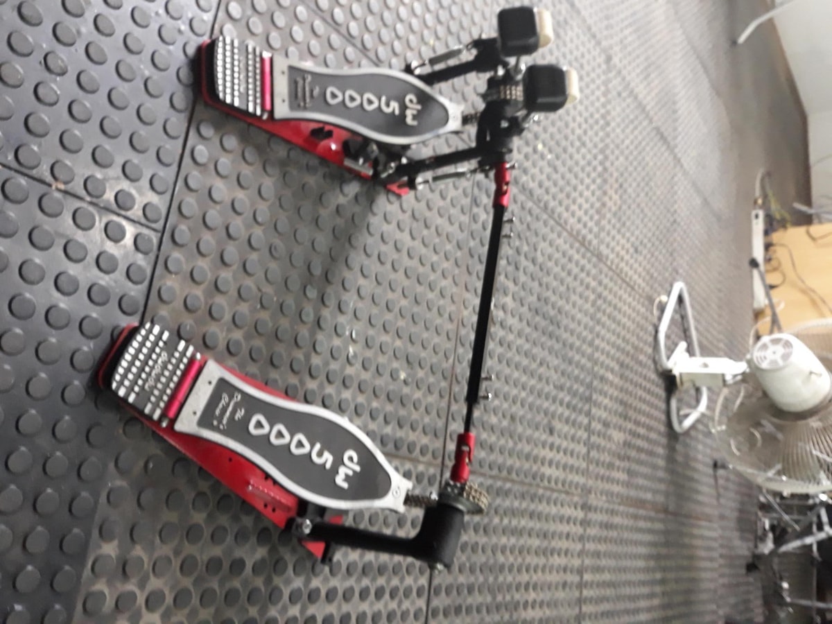 dw 1.jpgb5e4a395-bebf-436a-a2c0-e06182b4724d.jpg