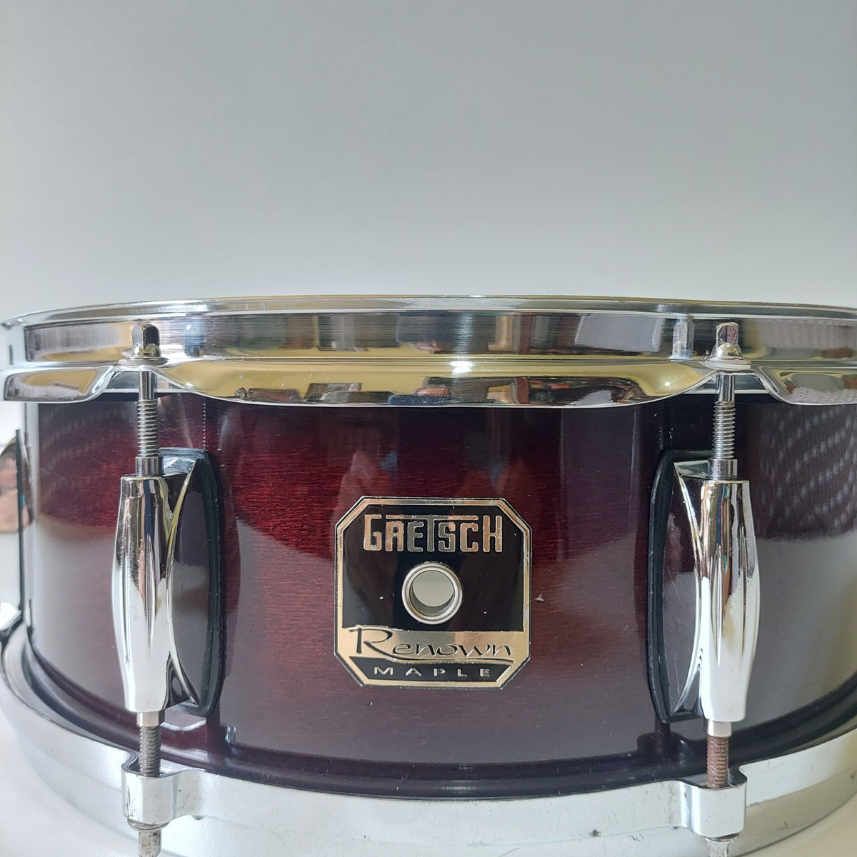 Caixa-Gretsch-Renown-Maple-1.jpg5c32f40f-0699-403c-b632-258de5ed5953.jpg