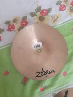 splash_zildjian_verso_6ced7f91-8f83-46ba-ae16-9e7c926d1bc0.jpg